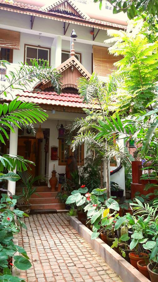 Heavenly Homestay Kochi ภายนอก รูปภาพ